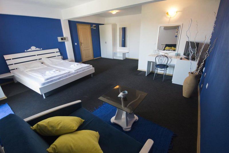 Семеен хотел Четири сезона - Снимка 11