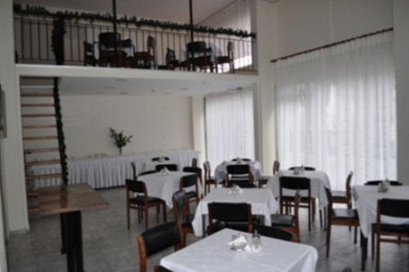 Hotel Nefeli - Снимка 1