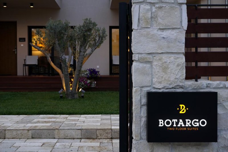 Botargo Suites - Снимка 4