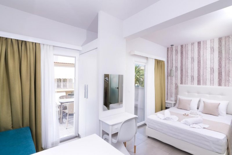 Estian Deluxe - Снимка 9