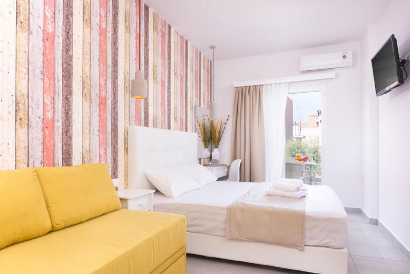 Estian Deluxe - Снимка 2