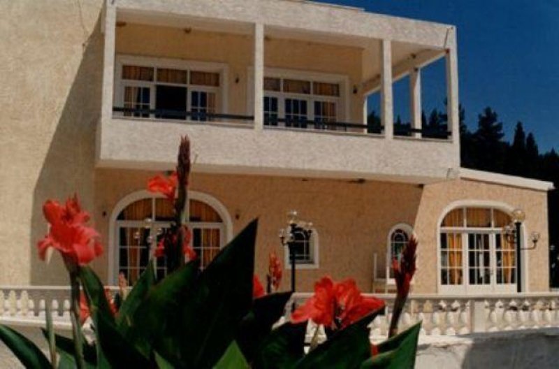 Benitses Bay View - Снимка 9
