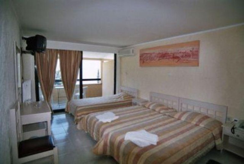 Benitses Bay View - Снимка 2