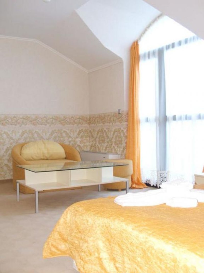 Бутиков хотел Роял - Снимка 3