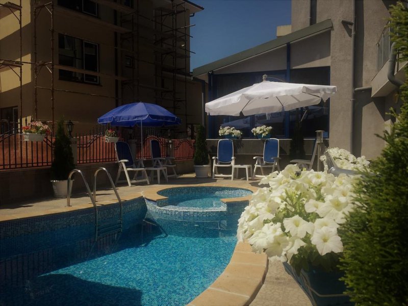 Бутиков хотел Роял - Снимка 7