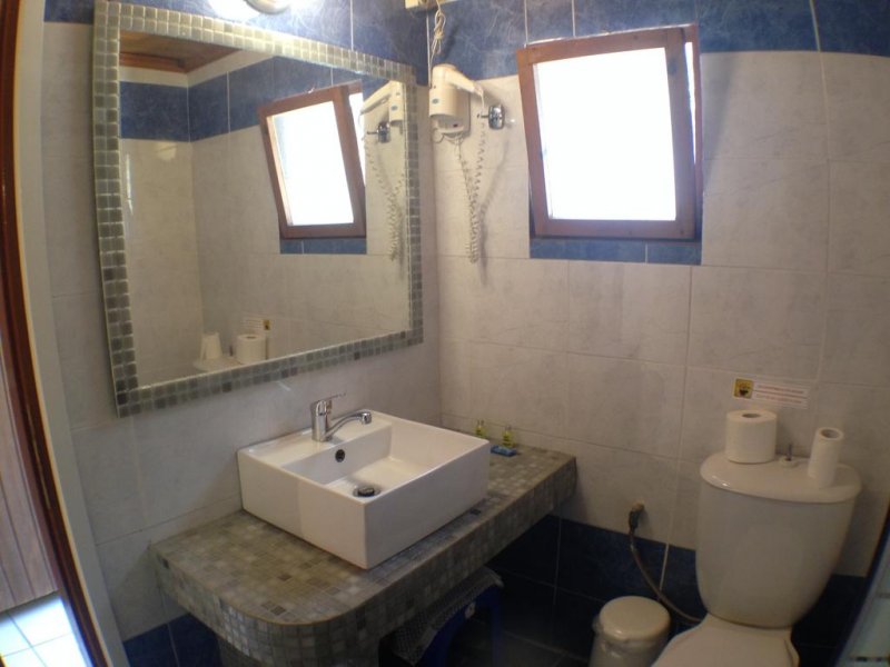 Politia Hotel - Снимка 4