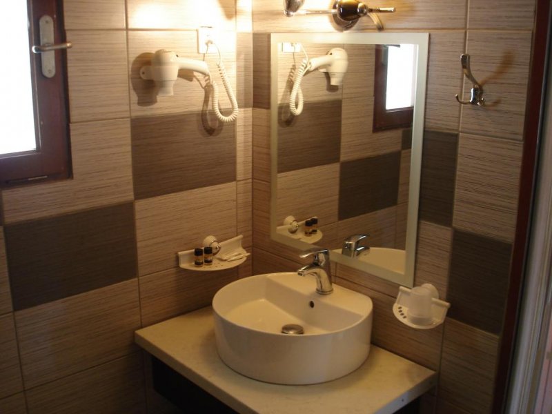 Politia Hotel - Снимка 11