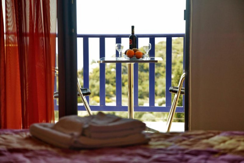 Politia Hotel - Снимка 3