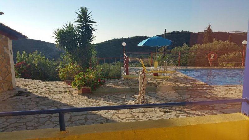 Politia Hotel - Снимка 9