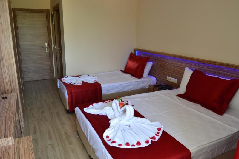 Belmare Hotel - Снимка 9