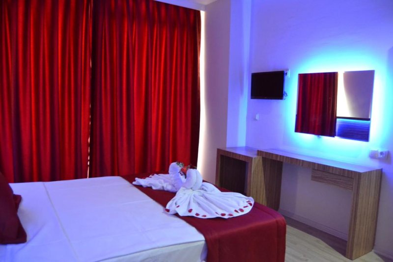 Belmare Hotel - Снимка 10