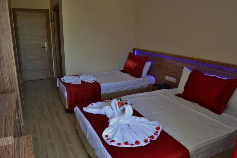 Belmare Hotel - Снимка 8