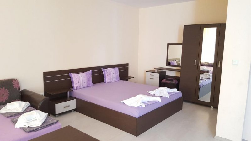 Роуз Гардън Омакс Апартаменти - Снимка 7