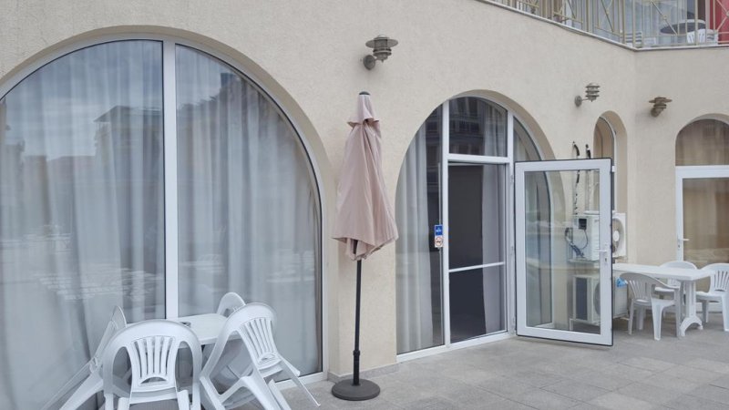 Роуз Гардън Омакс Апартаменти - Снимка 10