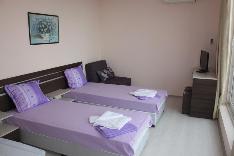 Роуз Гардън Омакс Апартаменти - Снимка 7