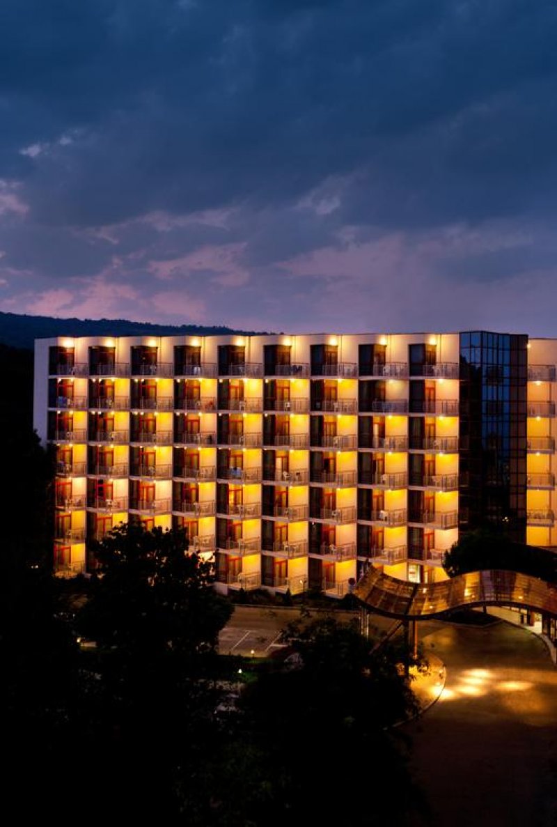 Хотел Хелиос СПА - Снимка 2