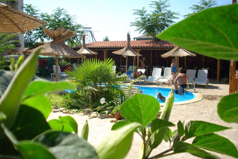 Хотел Тропикана - Снимка 8