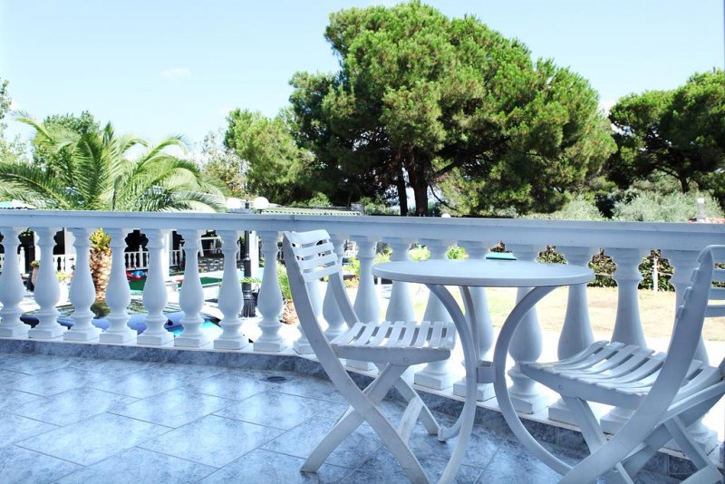 Diaporos - Снимка 1