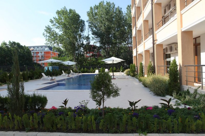 Апарткомплекс Света Елена - Снимка 4