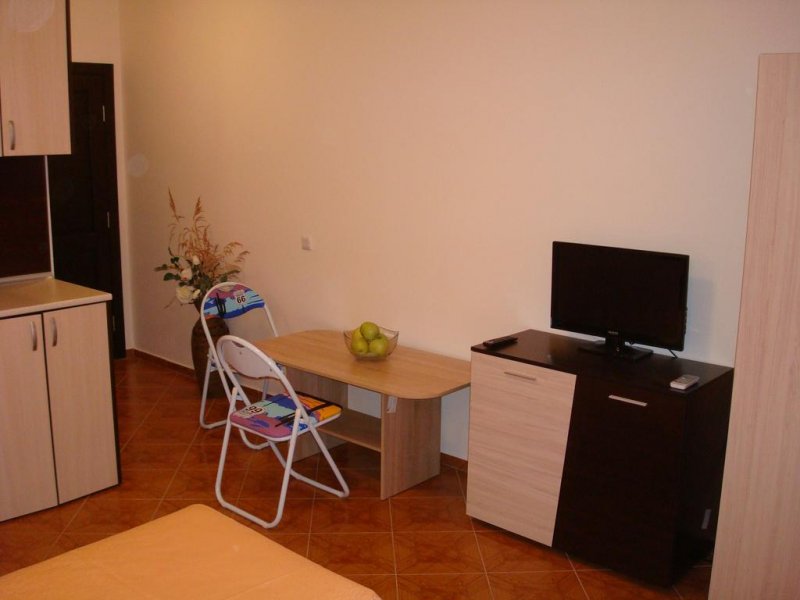 Апарткомплекс Света Елена - Снимка 1