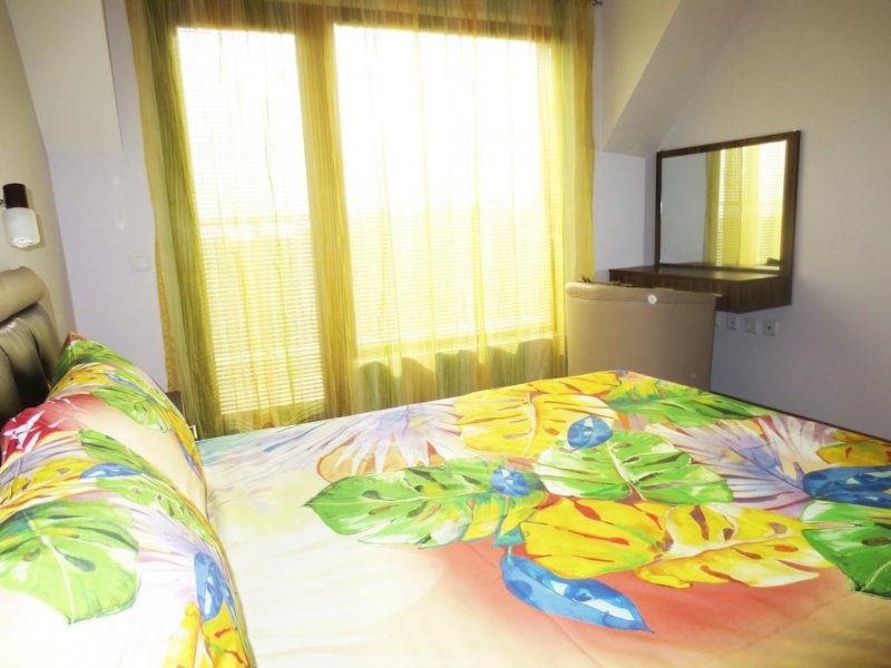 Апартхотел Фентъзи Апартментс - Снимка 4