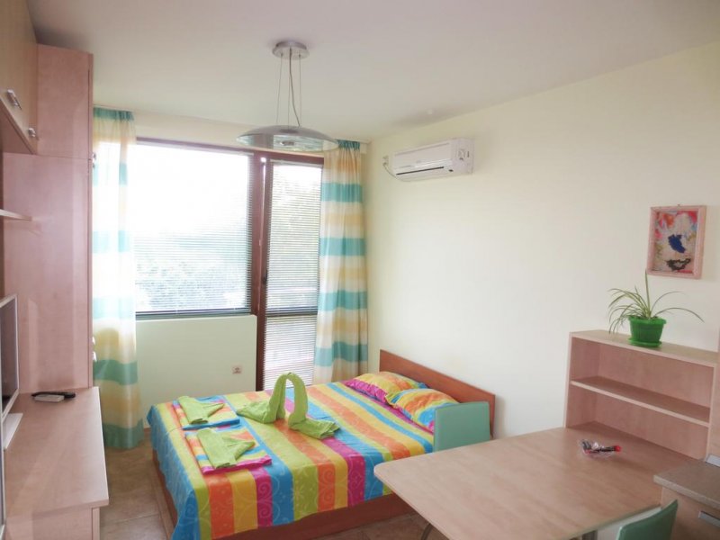 Апартхотел Фентъзи Апартментс - Снимка 4