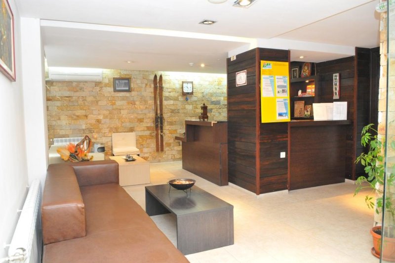 Хотел Елица - Снимка 4