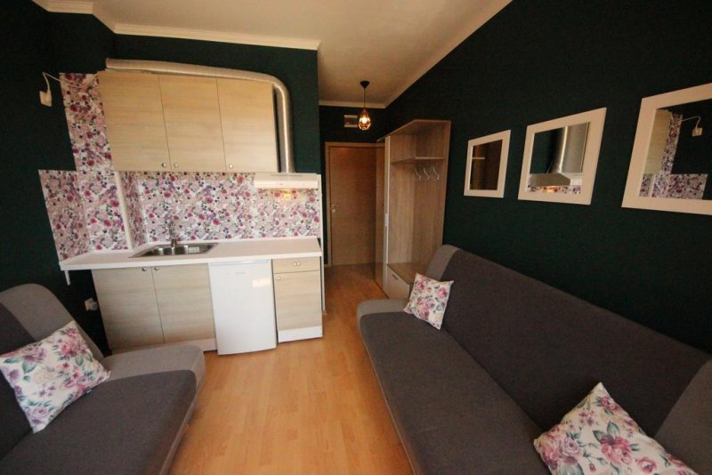 Апартаменти Менада Съни Дей - Снимка 11