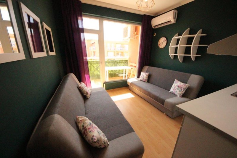 Апартаменти Менада Съни Дей - Снимка 10