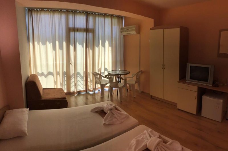 Хотел АТМ Хавай Лозенец - Снимка 8