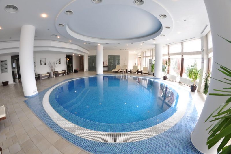 Хотел Орловец - Снимка 1