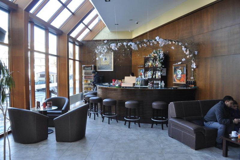 Хотел Орловец - Снимка 3