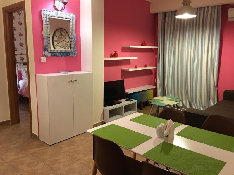 Ikies Luxury Apartments - Снимка 7