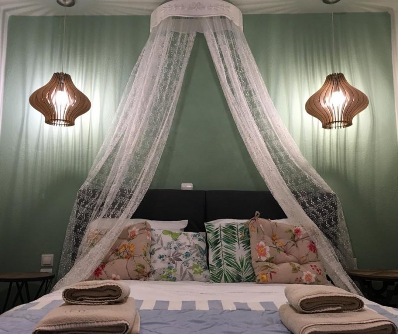 Ikies Luxury Apartments - Снимка 3