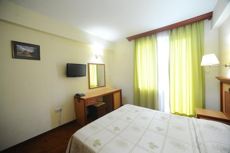 Спа Хотел Езерец - Снимка 11