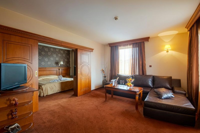 Спа Хотел Езерец - Снимка 2