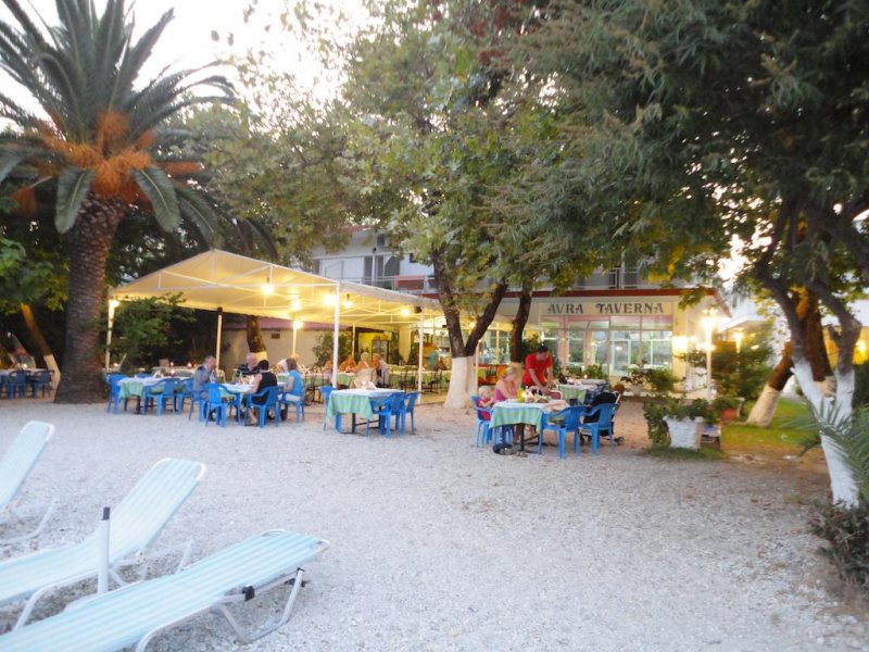 Avra Beach Hotel - Снимка 11