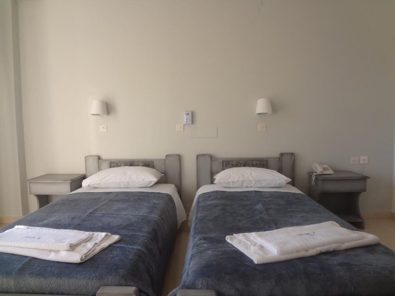 Avra Beach Hotel - Снимка 8