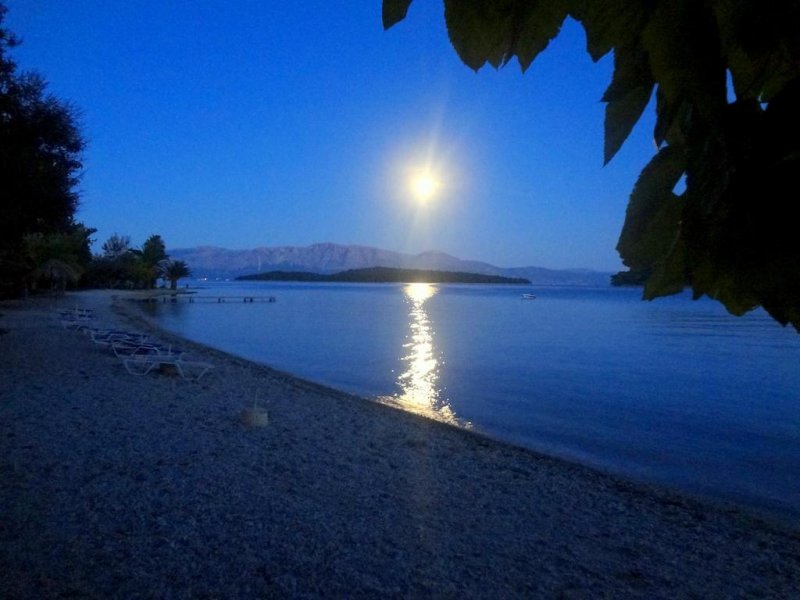 Avra Beach Hotel - Снимка 10