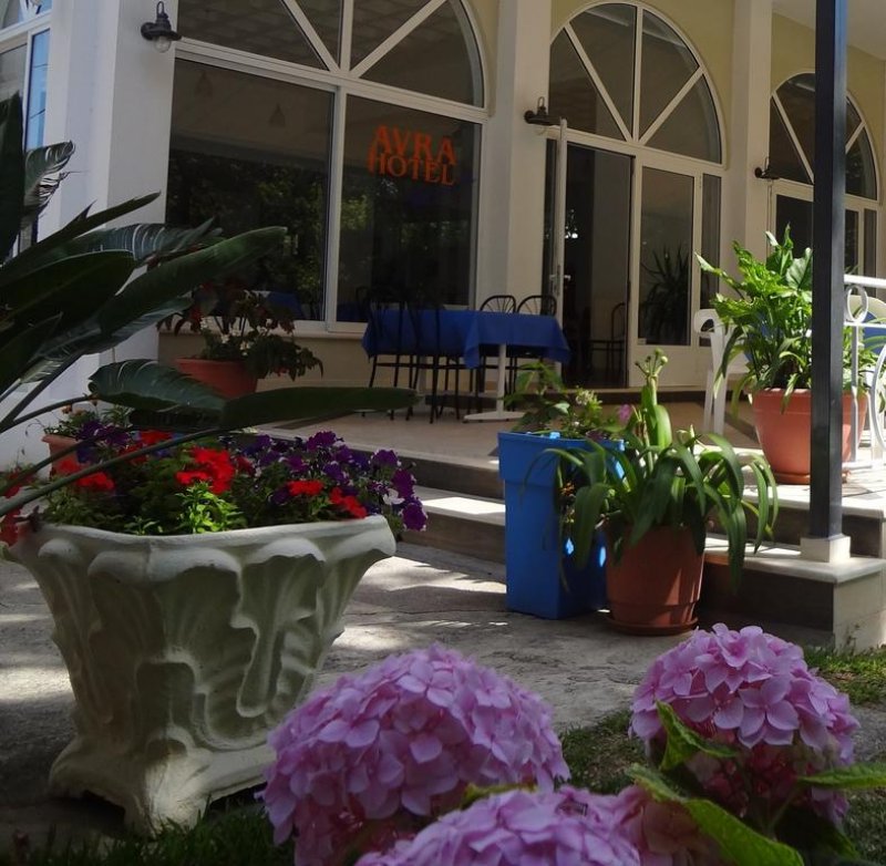 Avra Beach Hotel - Снимка 7