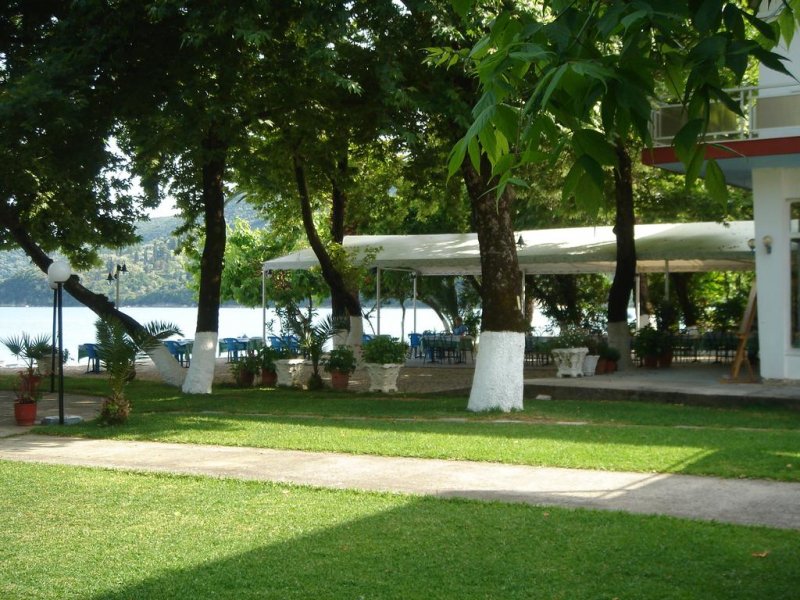 Avra Beach Hotel - Снимка 11