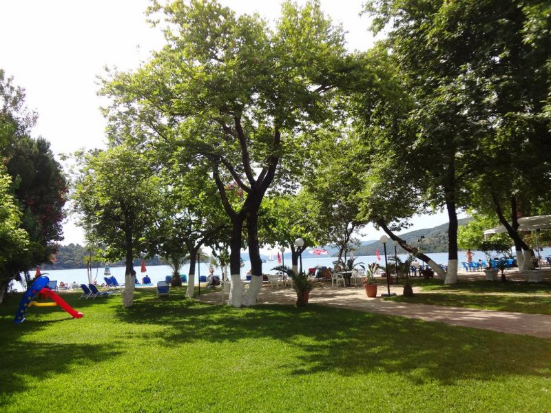 Avra Beach Hotel - Снимка 7