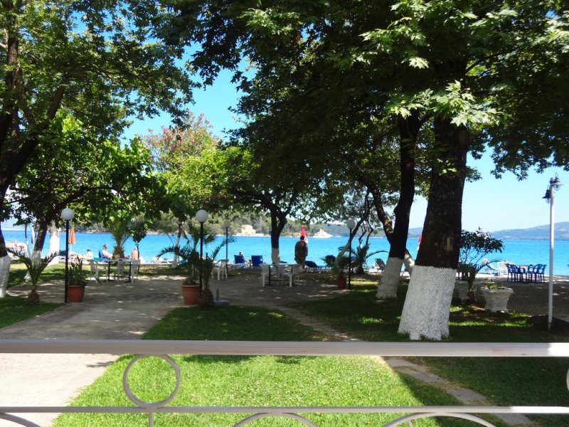 Avra Beach Hotel - Снимка 10