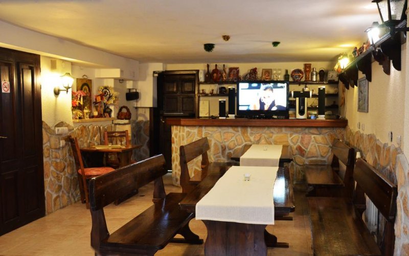 Семеен хотел Къщата - Снимка 9