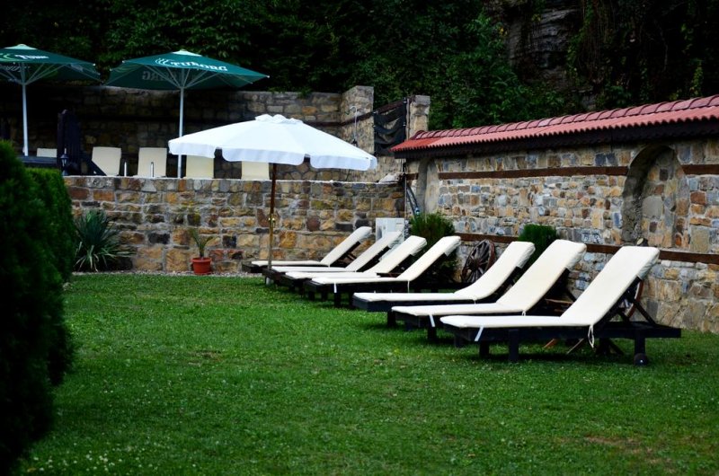 Семеен хотел Къщата - Снимка 1