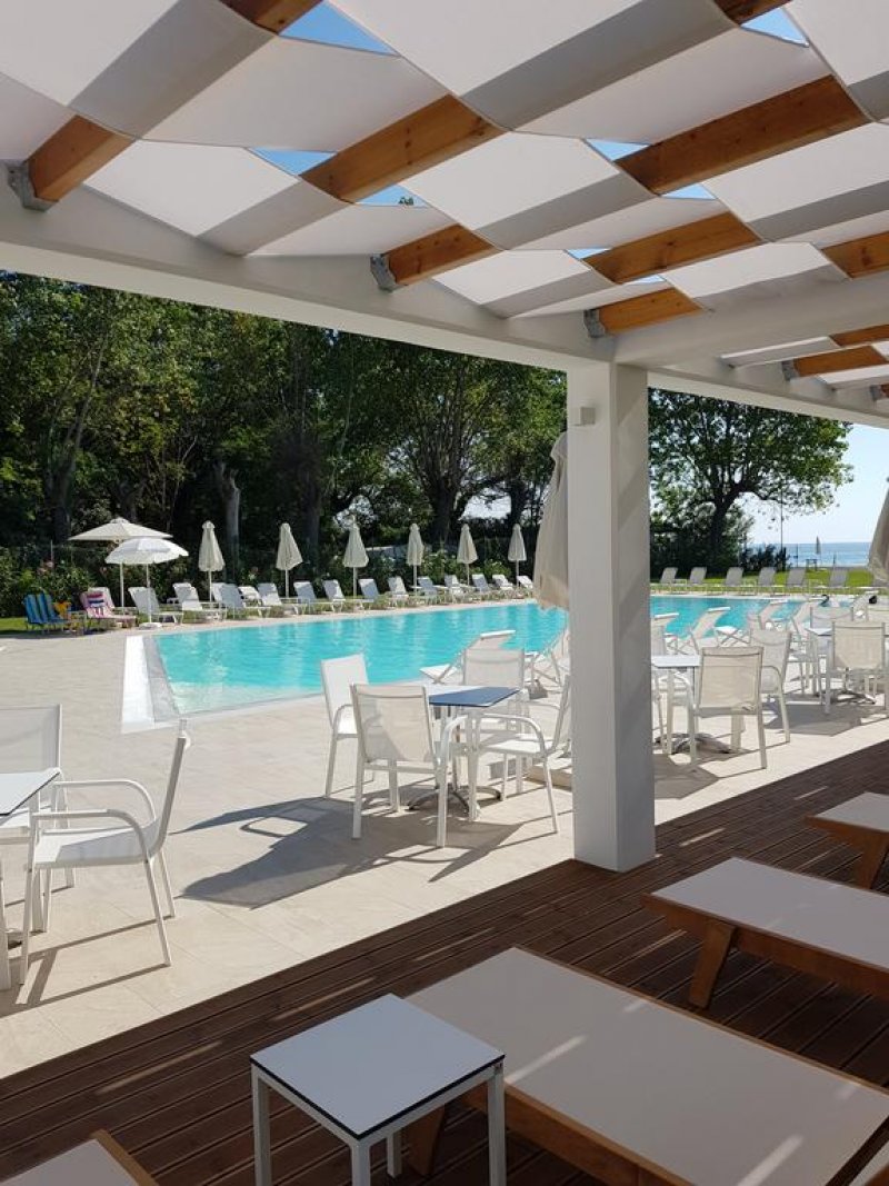 Olympios Zeus - Снимка 9