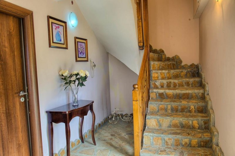 Къща за гости Слънчев цвят - Снимка 10