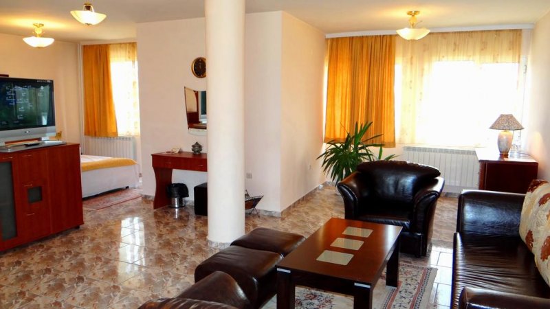 Хотел Маркита - Снимка 8