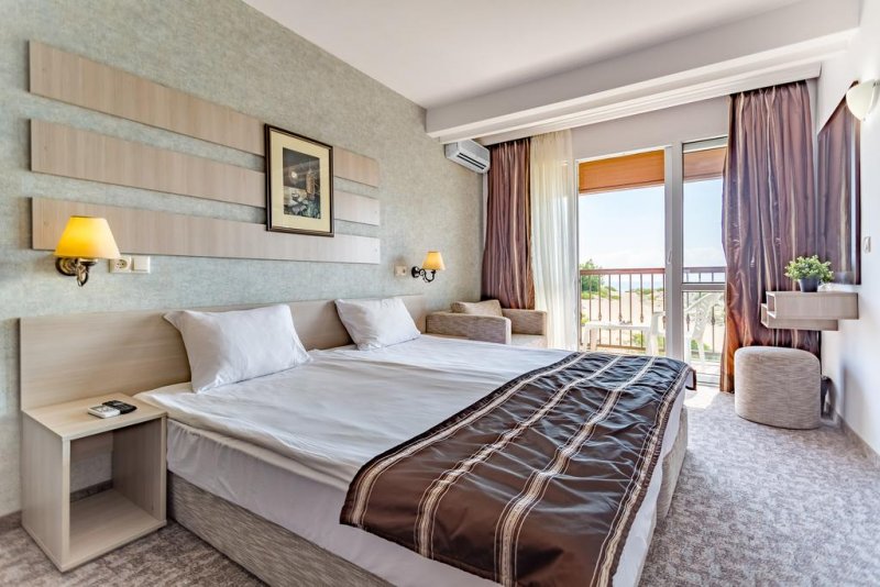 Хотел Империал Резорт - Снимка 3