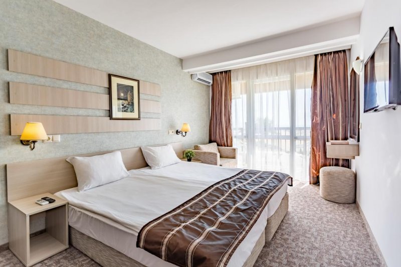 Хотел Империал Резорт - Снимка 10